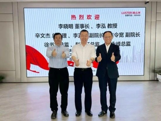 云图片